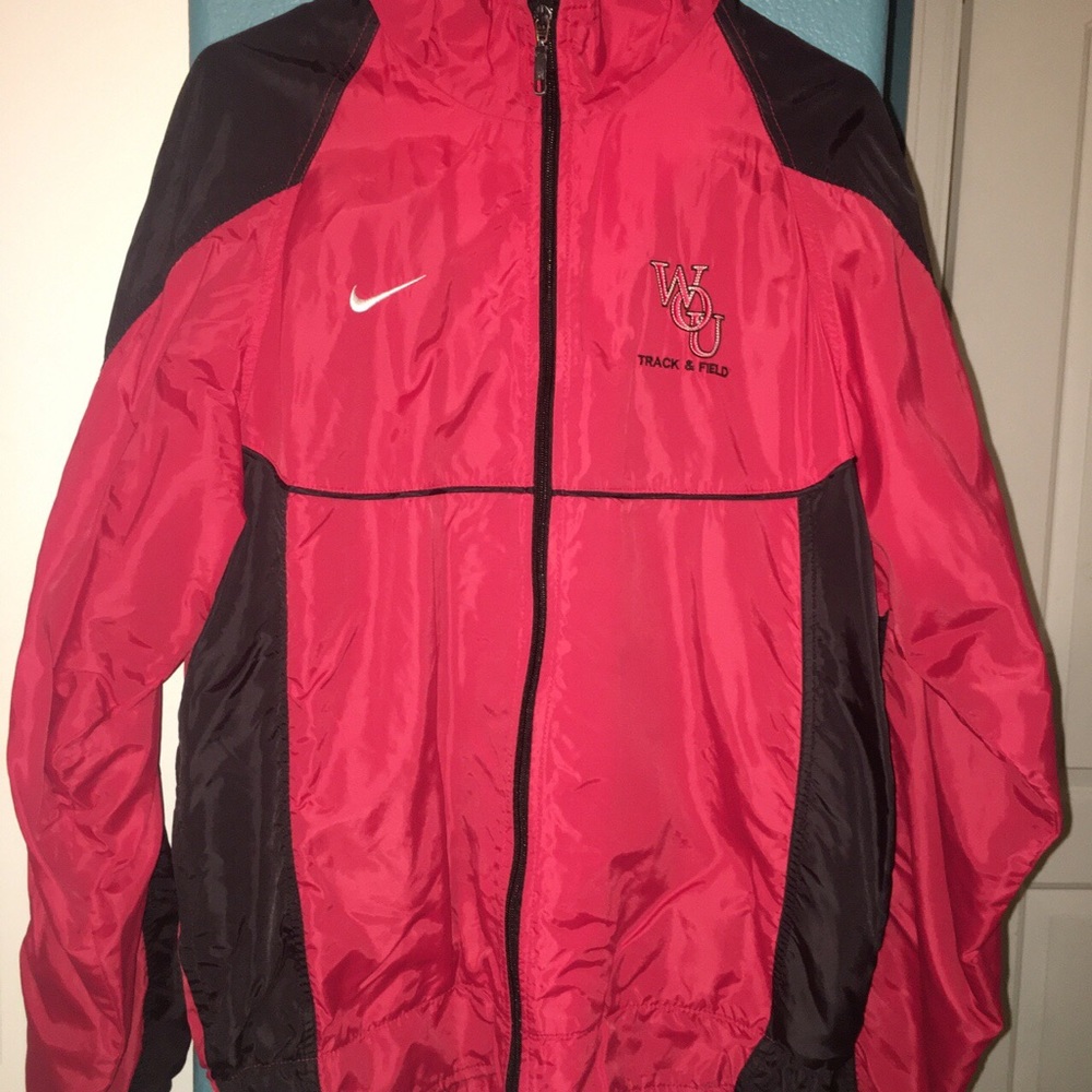 Red and black Nike windbreaker (DROPPED PRICE!)